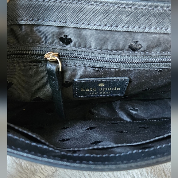 Kate Spade Crossbody Bag - Picture 8 of 11